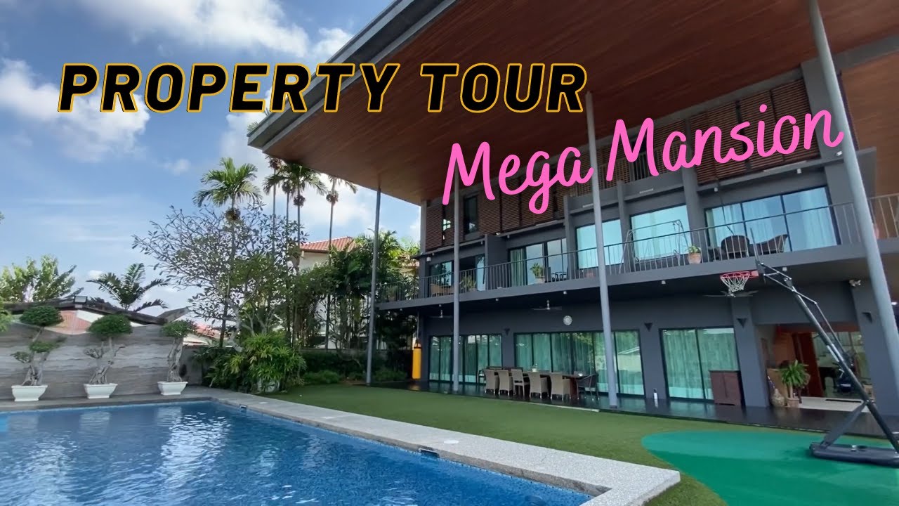 Inside a Mega Mansion - 360 Rooftop View of the Klang Valley!