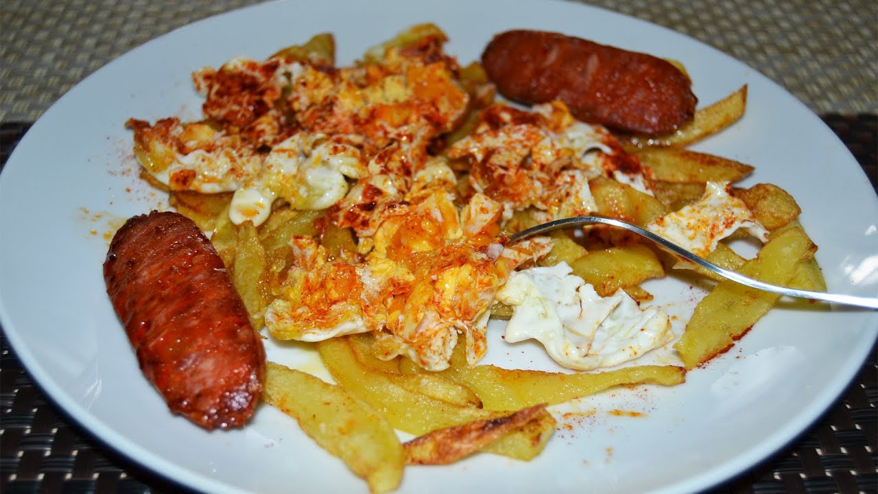 Huevos Rotos con Chorizo | Recetas fáciles y rápidas