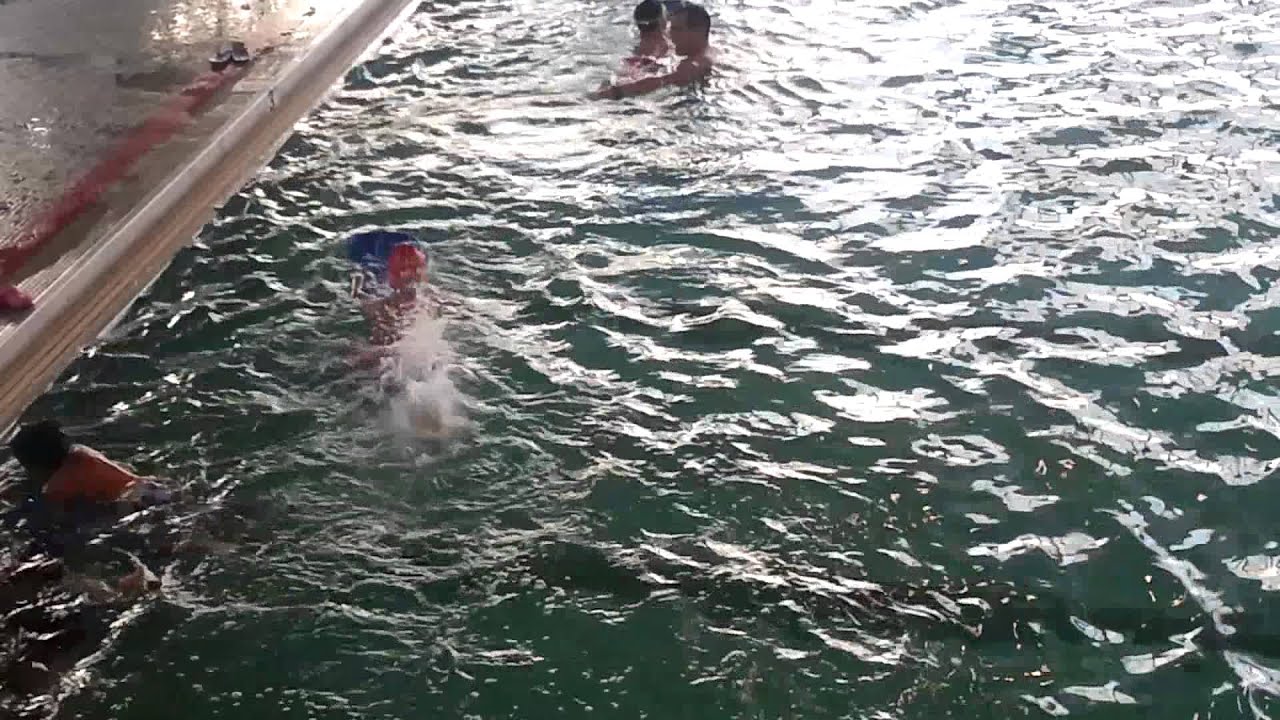 Swimming lessons for Al&Em