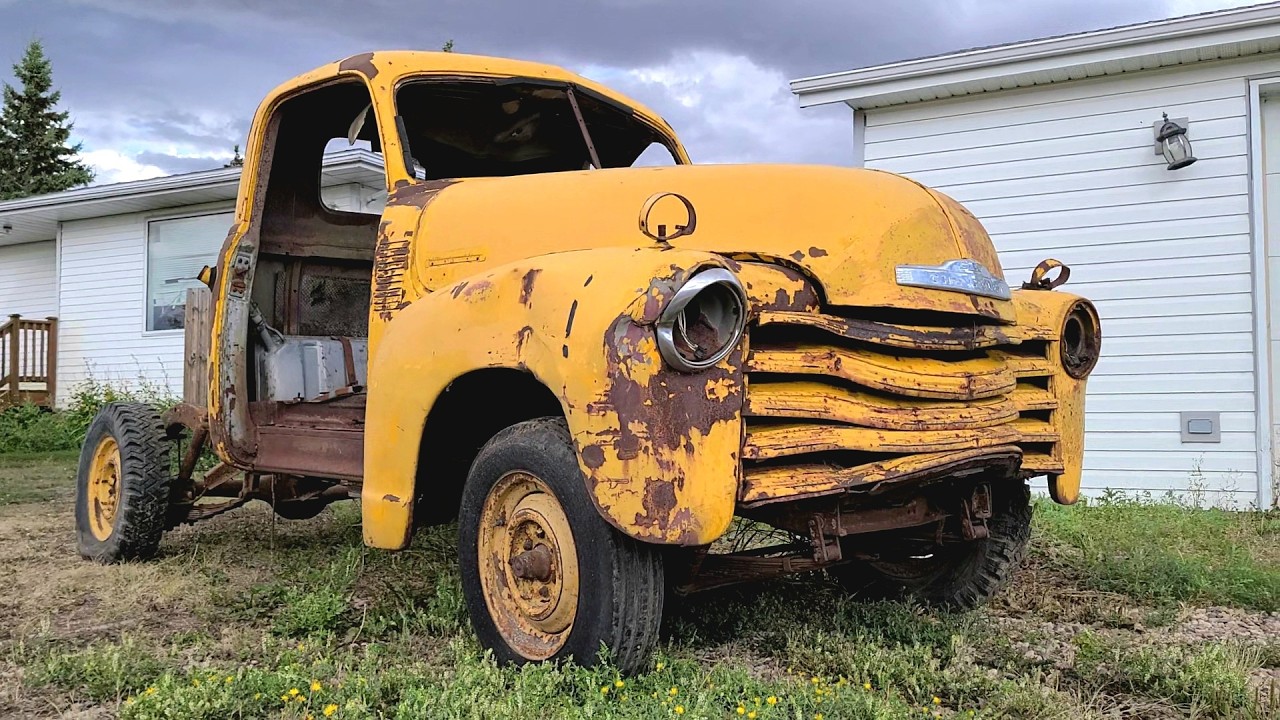 Man Transforms JUNKYARD Scrap Metal into a LUXURY Pickup. 1953 Chevy TIMELAPSE 1 Year of Progress