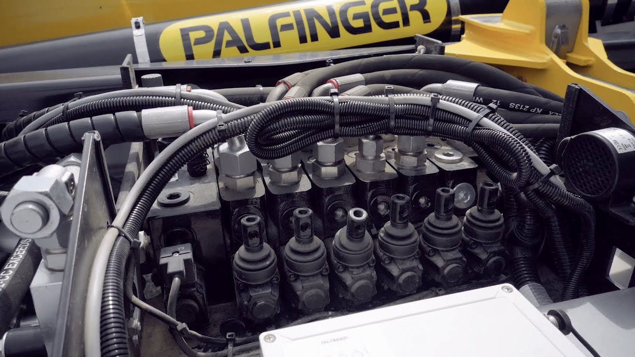 PALFINGER Service - 200 Die Hauptbauteile der Abrollkippers (DE)