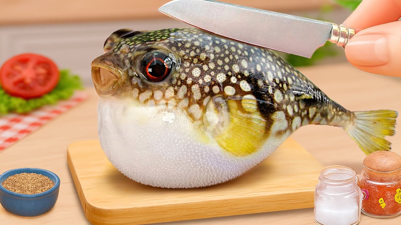 Вкусный рецепт из морепродуктов 🐡 Как приготовить миниатюрную рыбу фугу на гриле на углях | Petit...