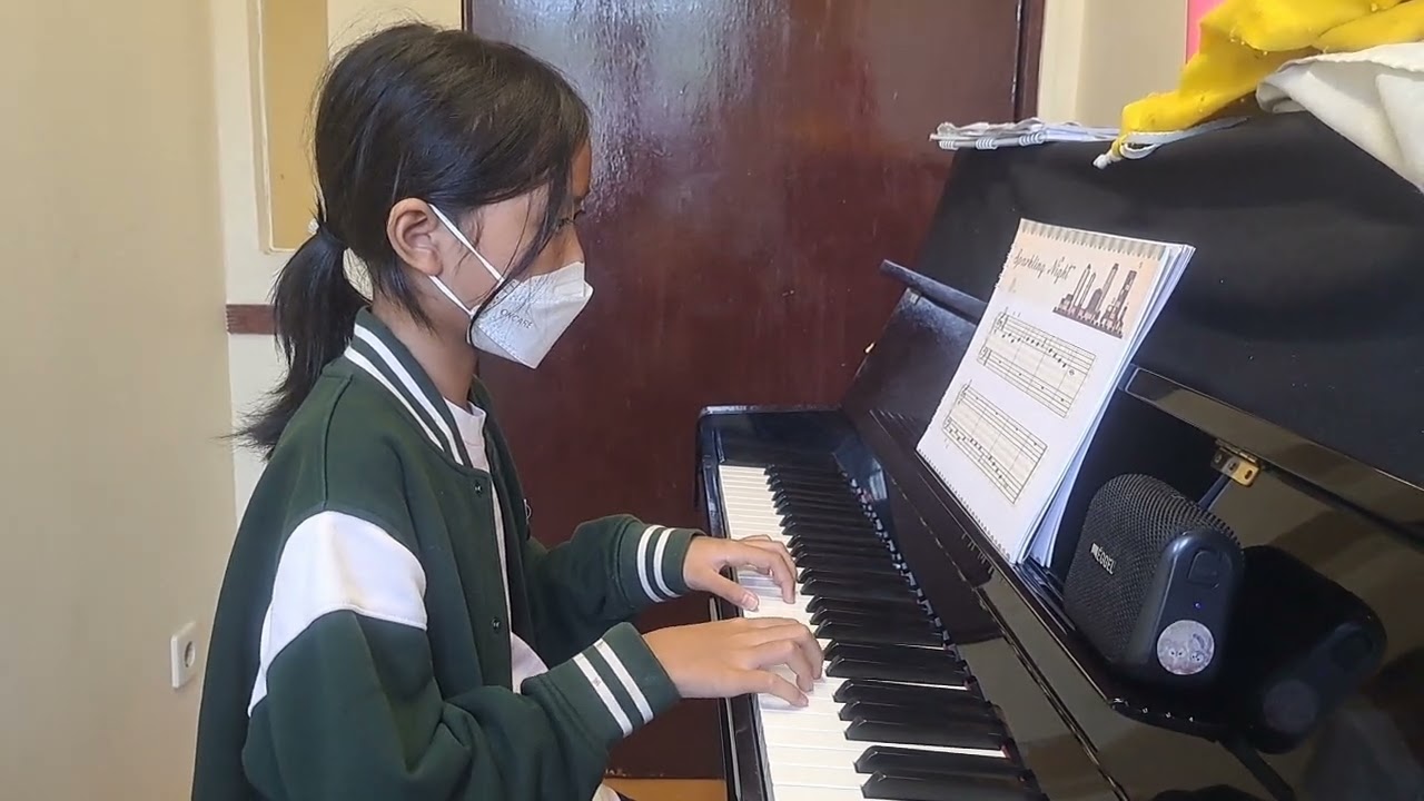 Emily Ishana SD Pangudi Luhur, Selasa 17 Maret 2026,  Piano Course 2: Sparkling Nite 🥳