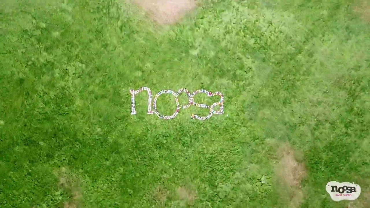 noosa fans Scott & Autumn created the most amazing video with 388 Lids!