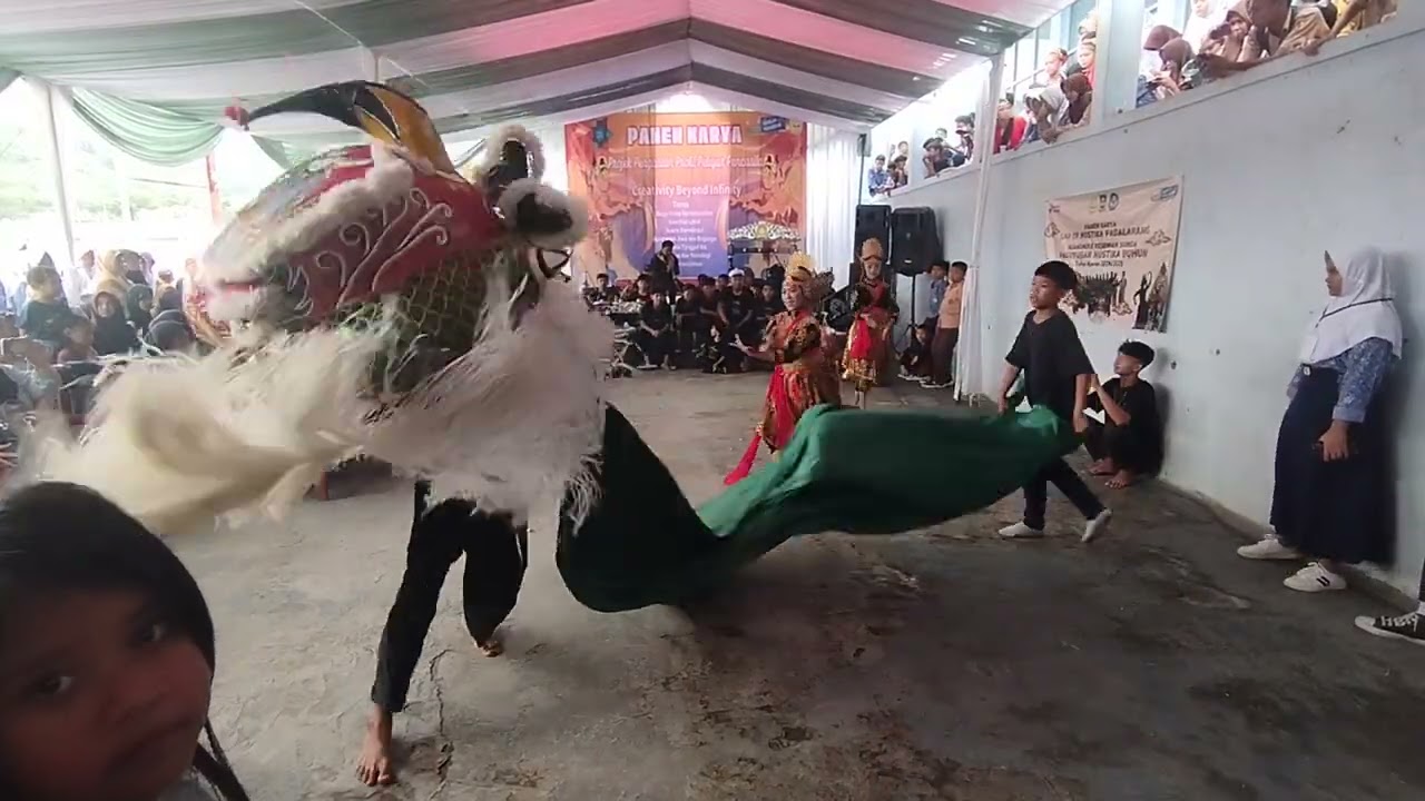 Barong Sunda (Barongsai) | Mustika Mekar Saluyu @SMP YP MUSTIKA PADALARANG