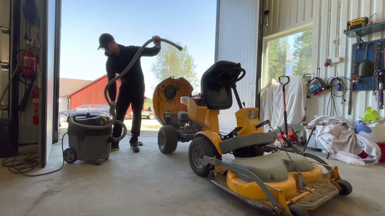 Lawn mower service