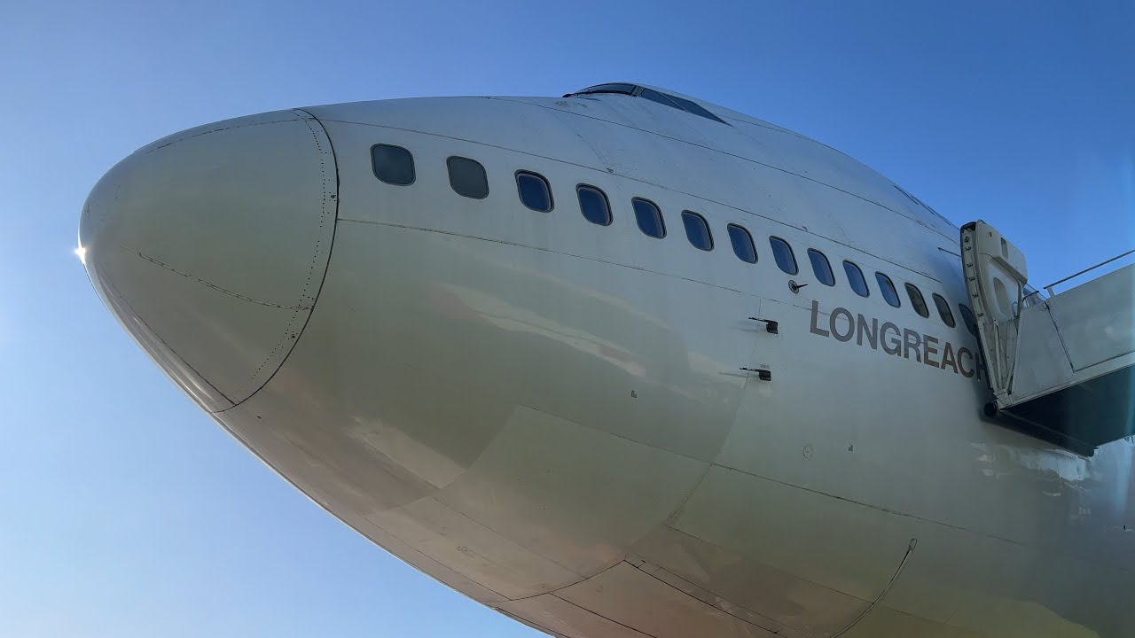 Qantas Boeing 747-400 Jumbo Jet: Cockpit Black Box Electronic Bay Cabin and Cargo Hold