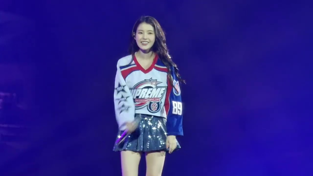 IU (아이유) - I Stan U - June 23th 2024 - IU Concert in Uber Arena, Berlin