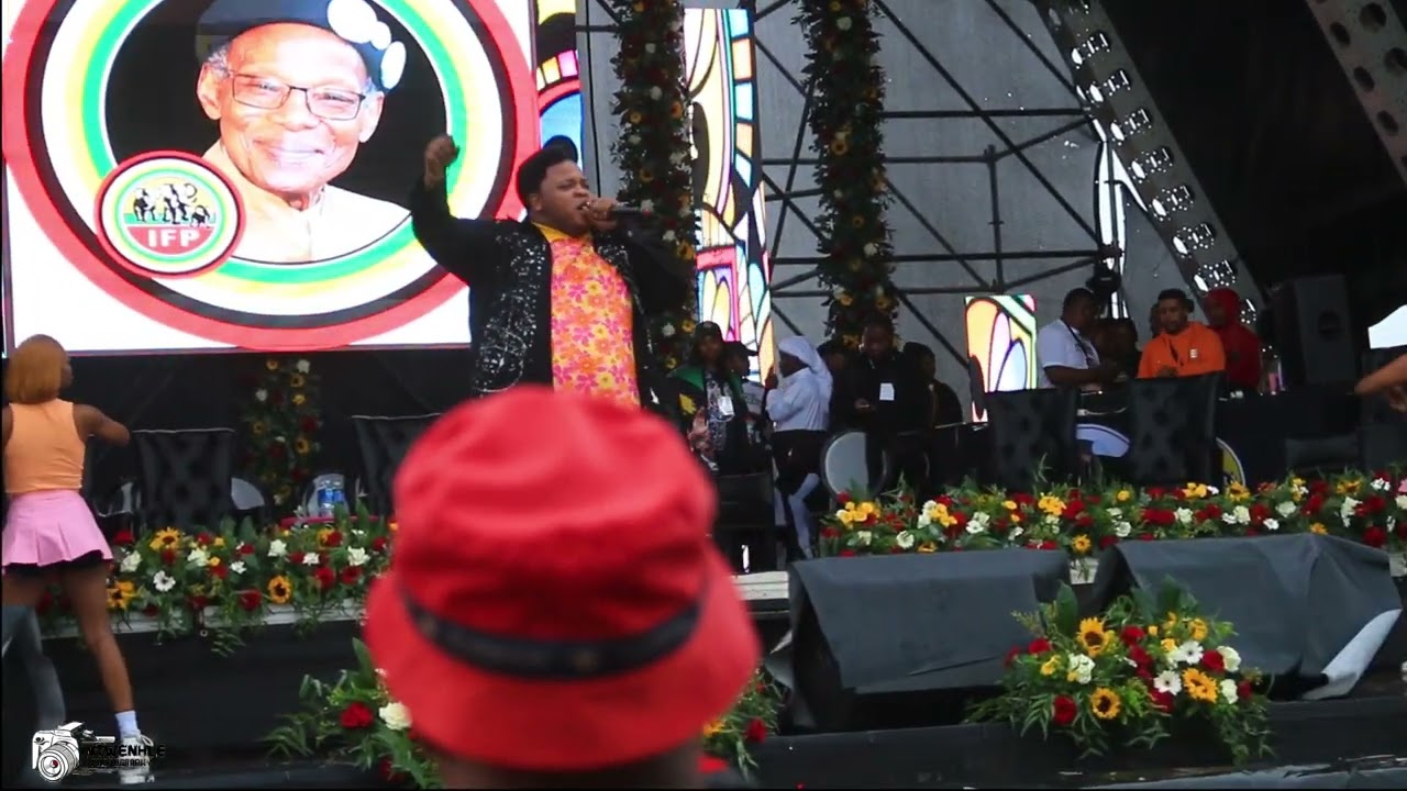 Dladla Mshunqisi ebashunqisa oLundi.