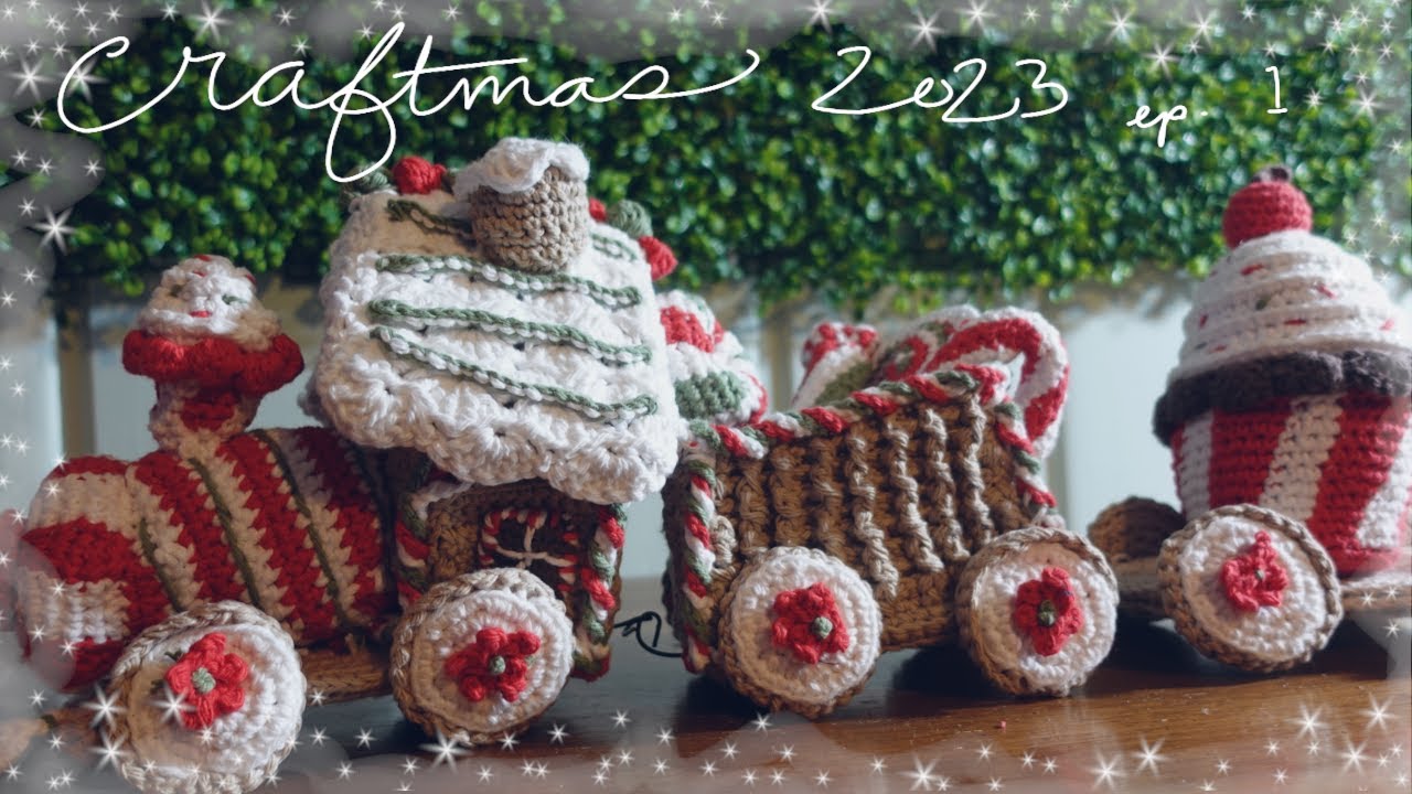 Crocheted Gingerbread Christmas Train Ride! Craftmas 2023 ep. 1
