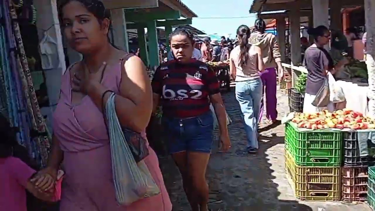 Dia de feira, fui fazer a feira da semana 