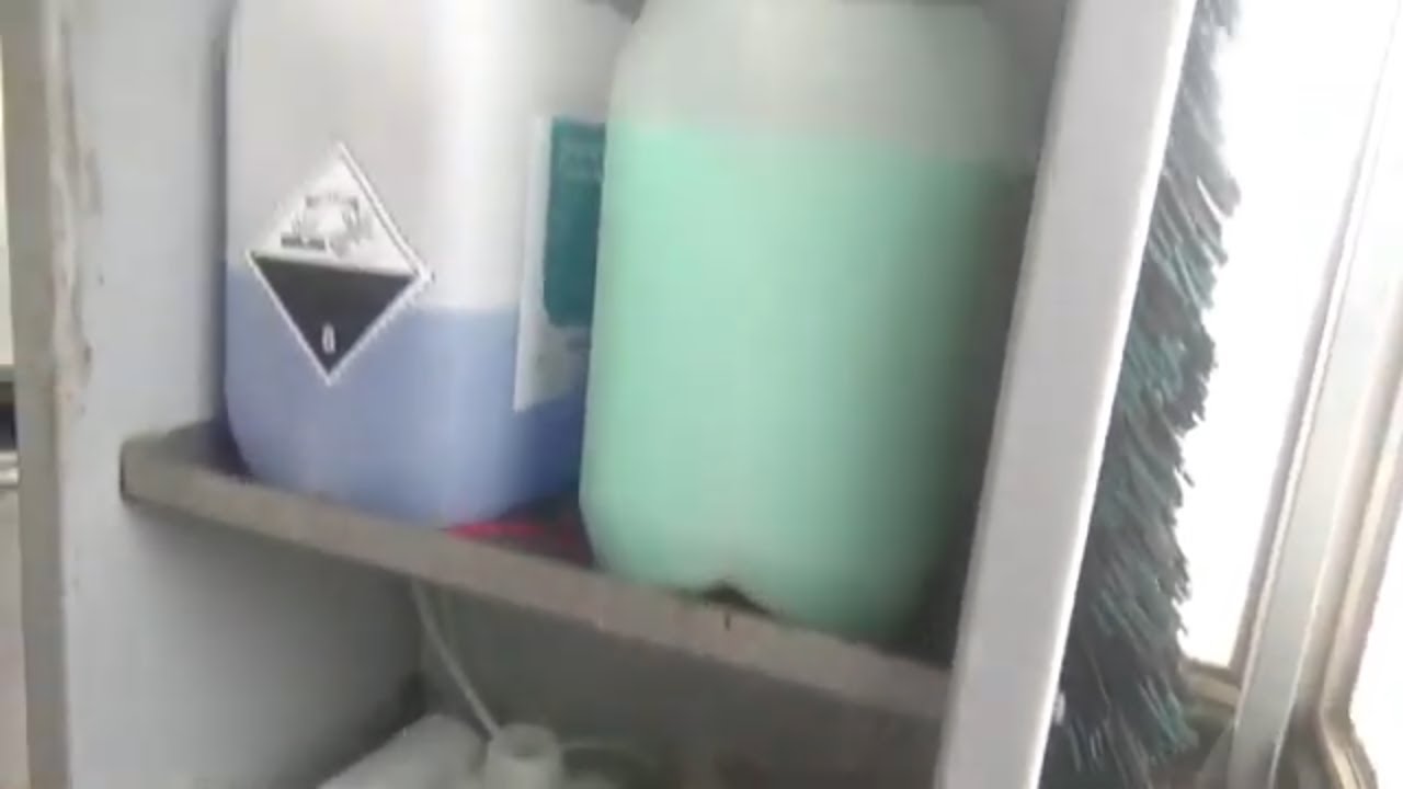 Автомойка Morrisons в Барроу-ин-Фернесс, графство Камбрия. Шоу автомоек Кайла и Куки.
