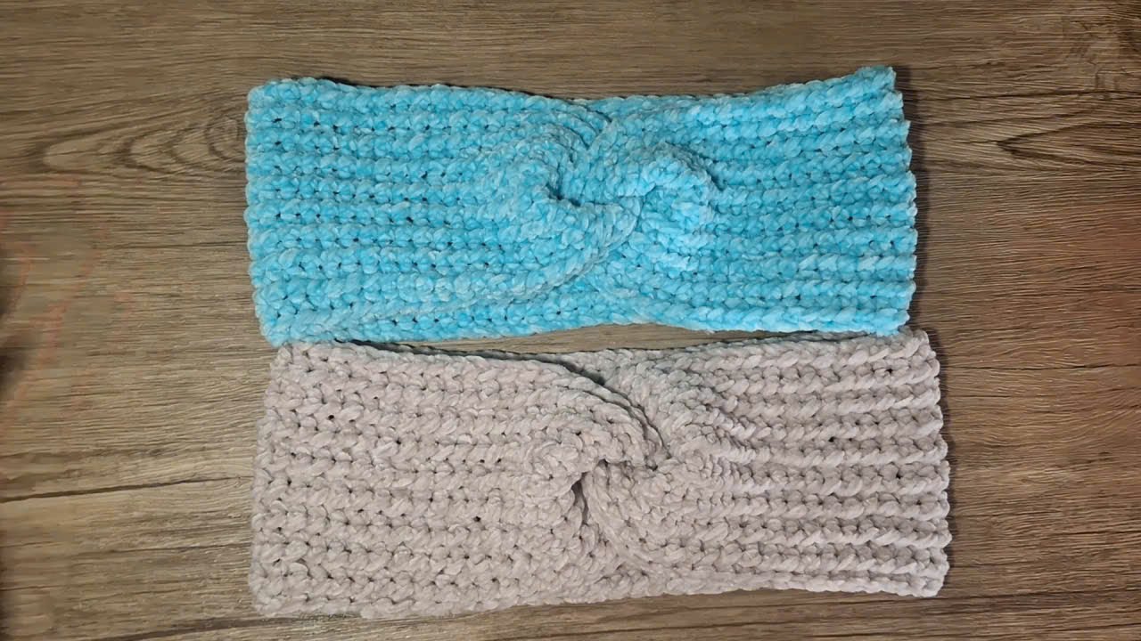 Beginner Crochet Twist Headband | Velvet Yarn & Yo Sl St