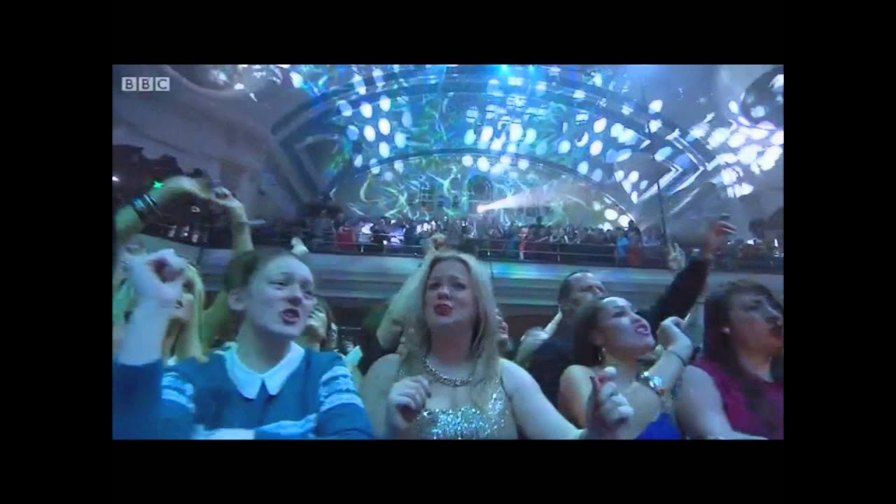 Gary Barlow - Big Ben Bash Live HD (Part 2/2)