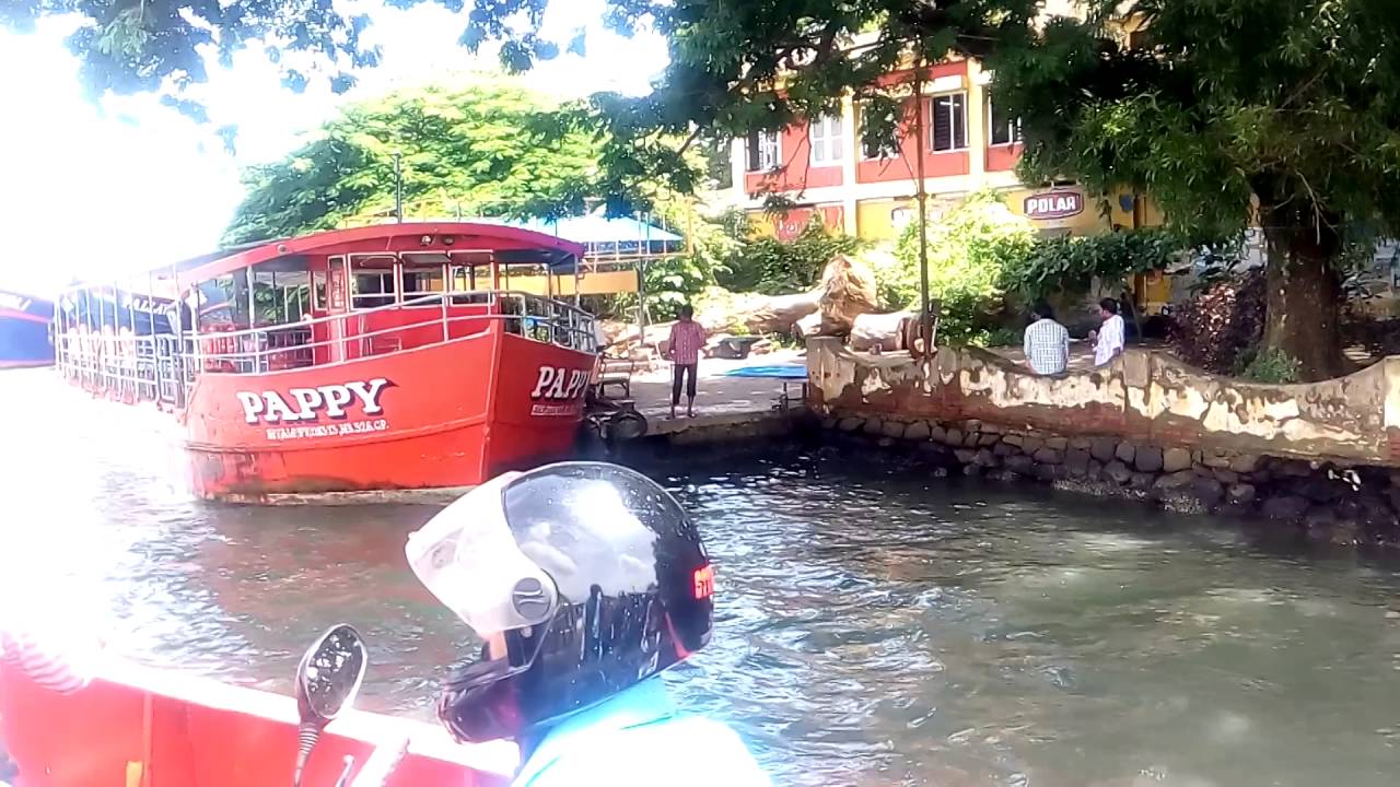 Vypin ferry