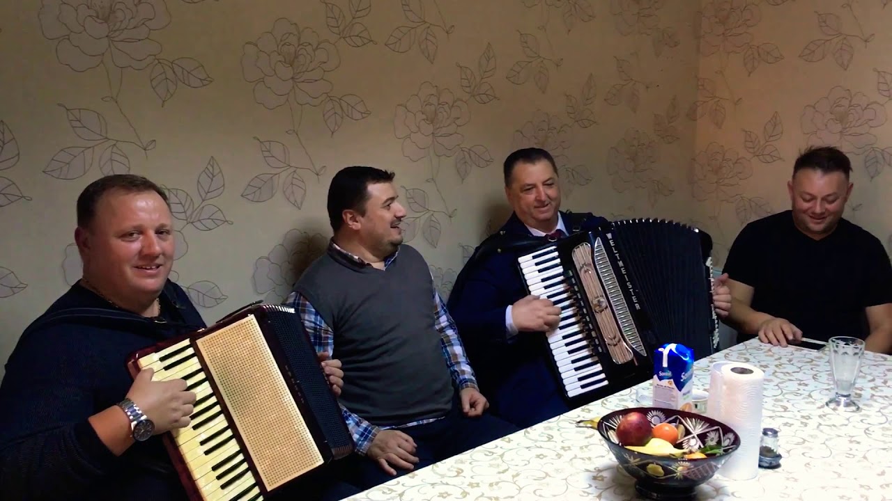SERGIU STB SI NELU BUCUR - LA RECE