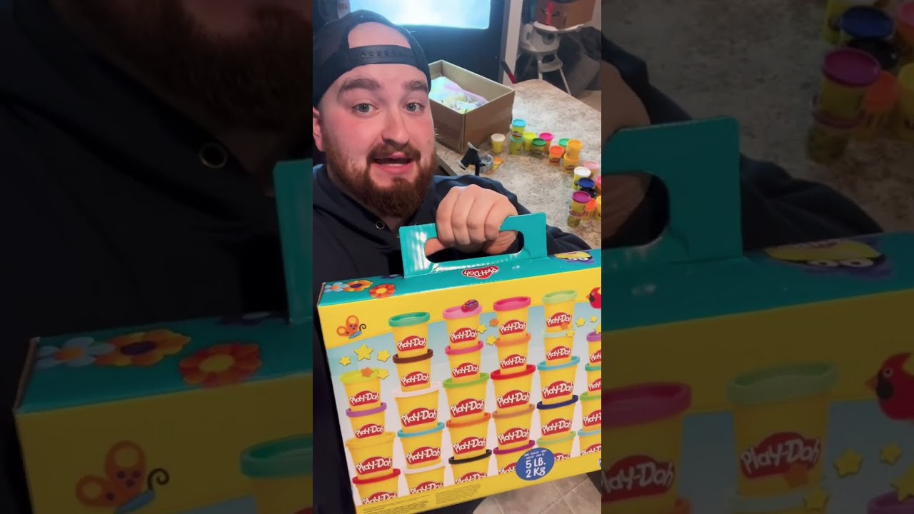 LIVE PLAY-DOH SCULPTING! tell me what to make! #youtubelive #playdoh #toys #games