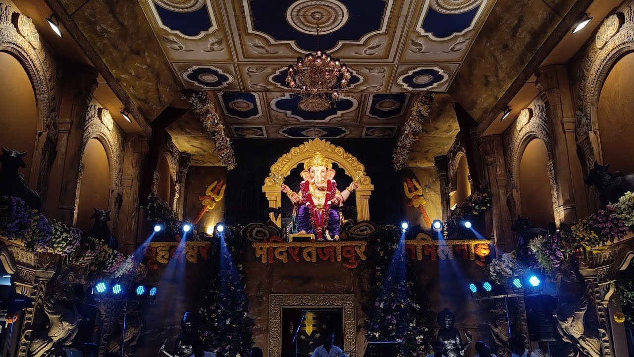 Shri Dakshinamurti Ganesh Pendal Nagpur 2025