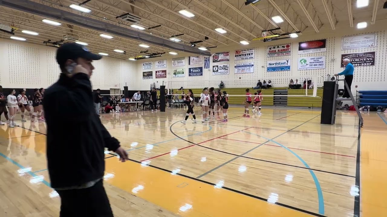 Set 2 VS Digs (pool play)