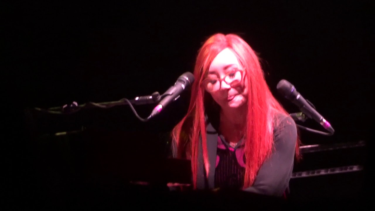Tori Amos - New Orleans, LA - November 14, 2017 - Lovesong