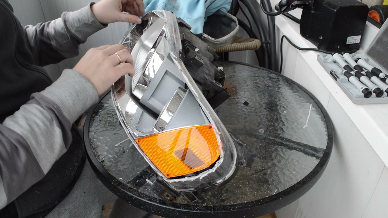 How I replaced lens of my volvo v70 headlight