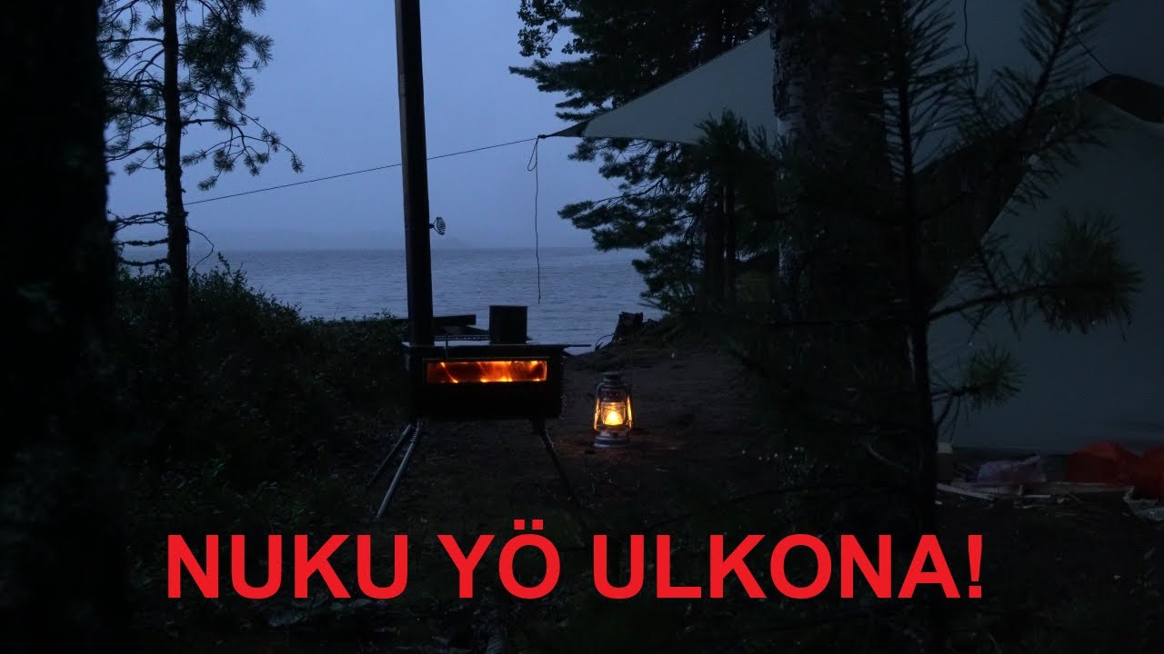 Nukuin yön ulkona. Suomen luonnon päivä. Retkeily ja ulkoilu.