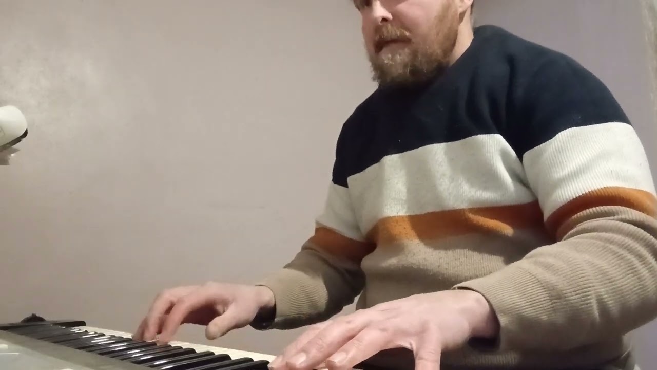 Richard Steed plays 'Enough' by Simply Red