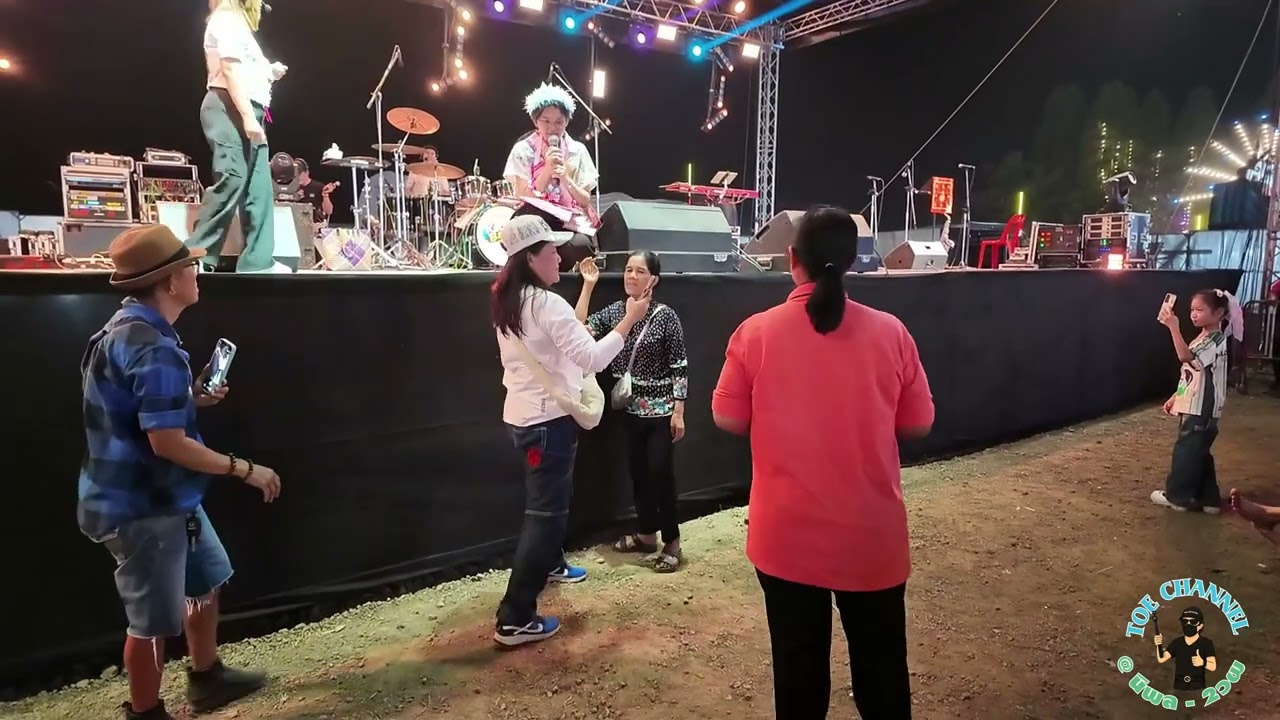 น้องต้นข้าวร้องเพลงหัวใจถวายวัด@งานฝังลูกนิมิต วัดหัวรัง อ ดอนเจดีย์ จ กาญจนบุรี 20 ก พ 69