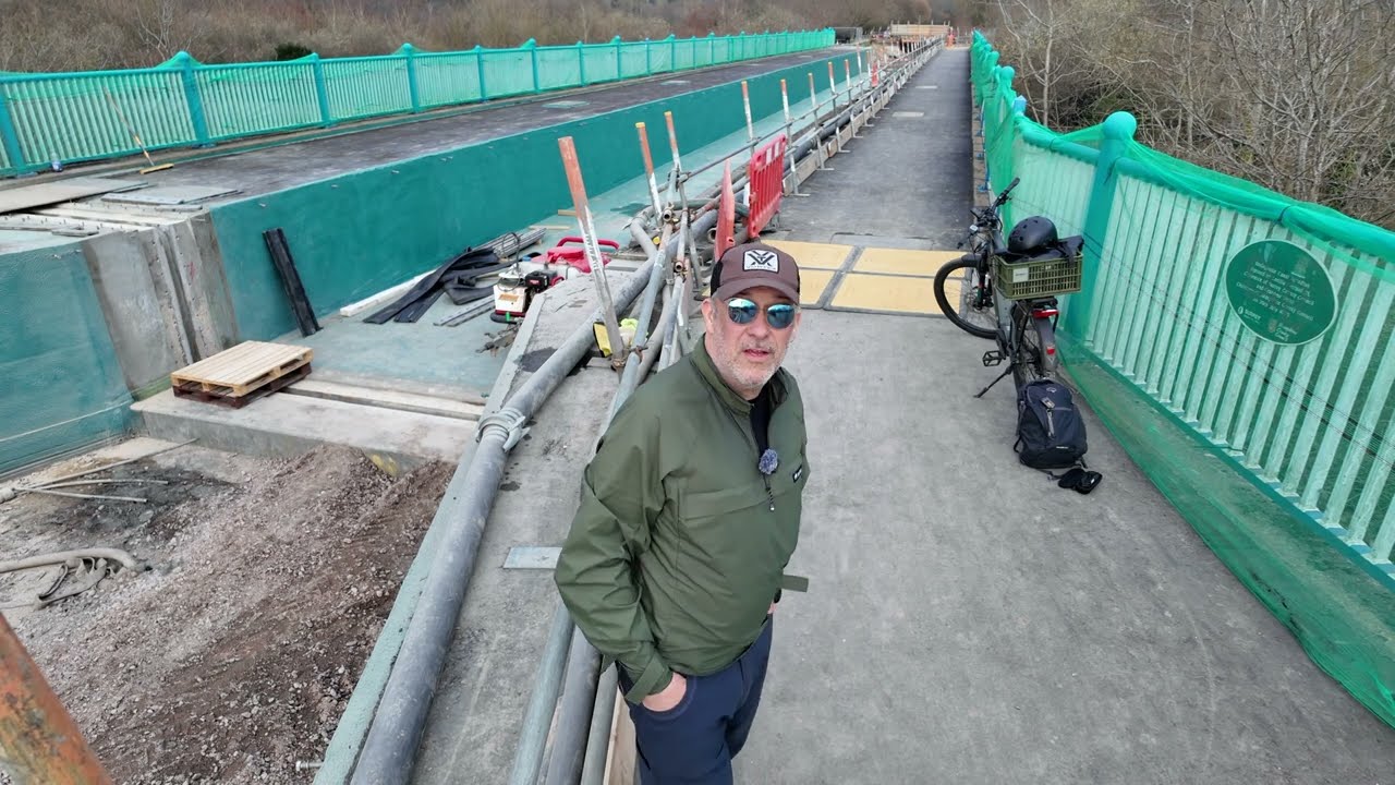 Ash Aqueduct on the Basingstoke Canal