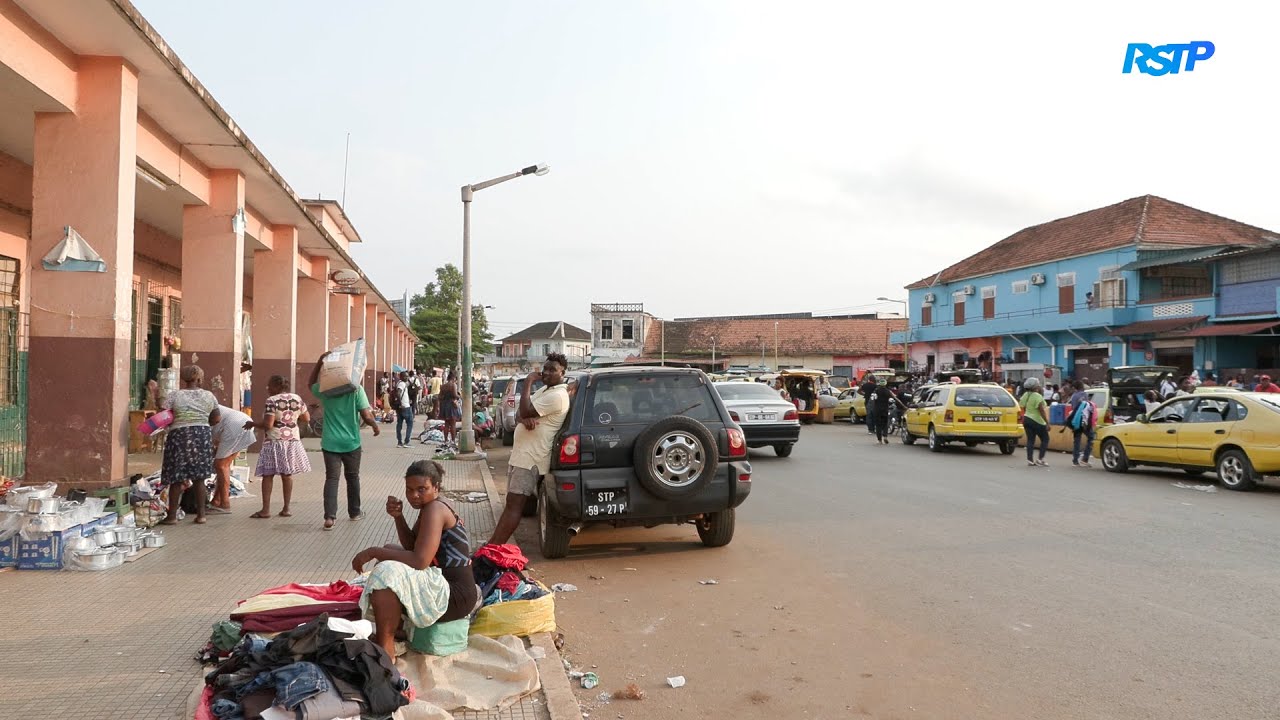 Movimentações regressam ao centro da cidade de São Tomé na quadra festiva