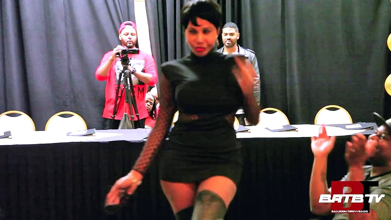 Icon Sinia Ebony @ Pioneer Larry Ebony 24K ball 2015