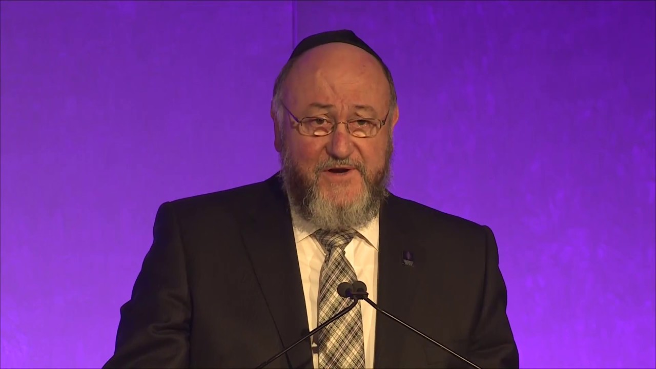 Holocaust Memorial Day 2017: Chief Rabbi Ephraim Mirvis