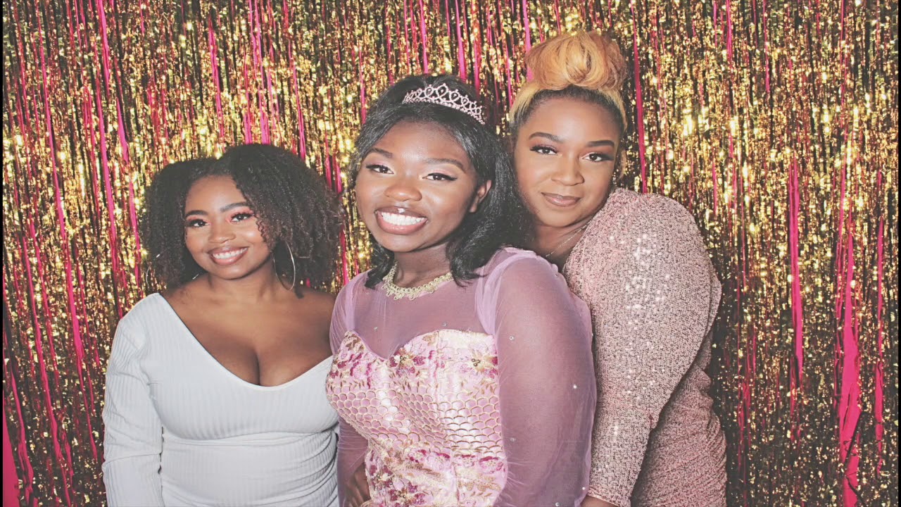 11-21-20 Atlanta Photo Booth - Leyla&rsquo;s Sweet Sixteen 2020 - Robot Booth