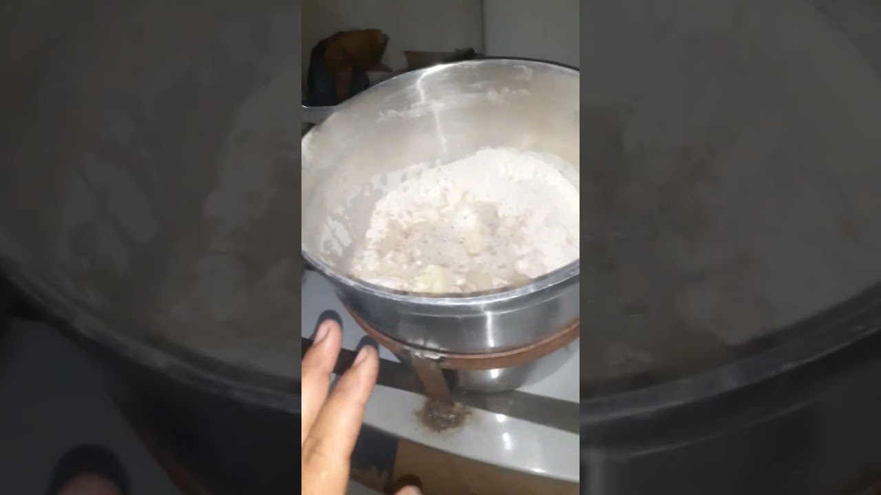como fabricar tu propia amasadora de pan con cosas recicladas..