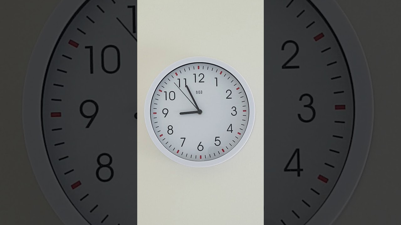 Hitgo Sweeping Second Hand Clock