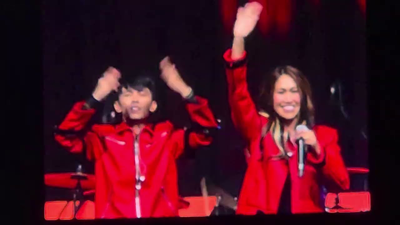 SweetNotes @ Araneta: ABBA Medley + Sumayaw Sumunod (end of concert)