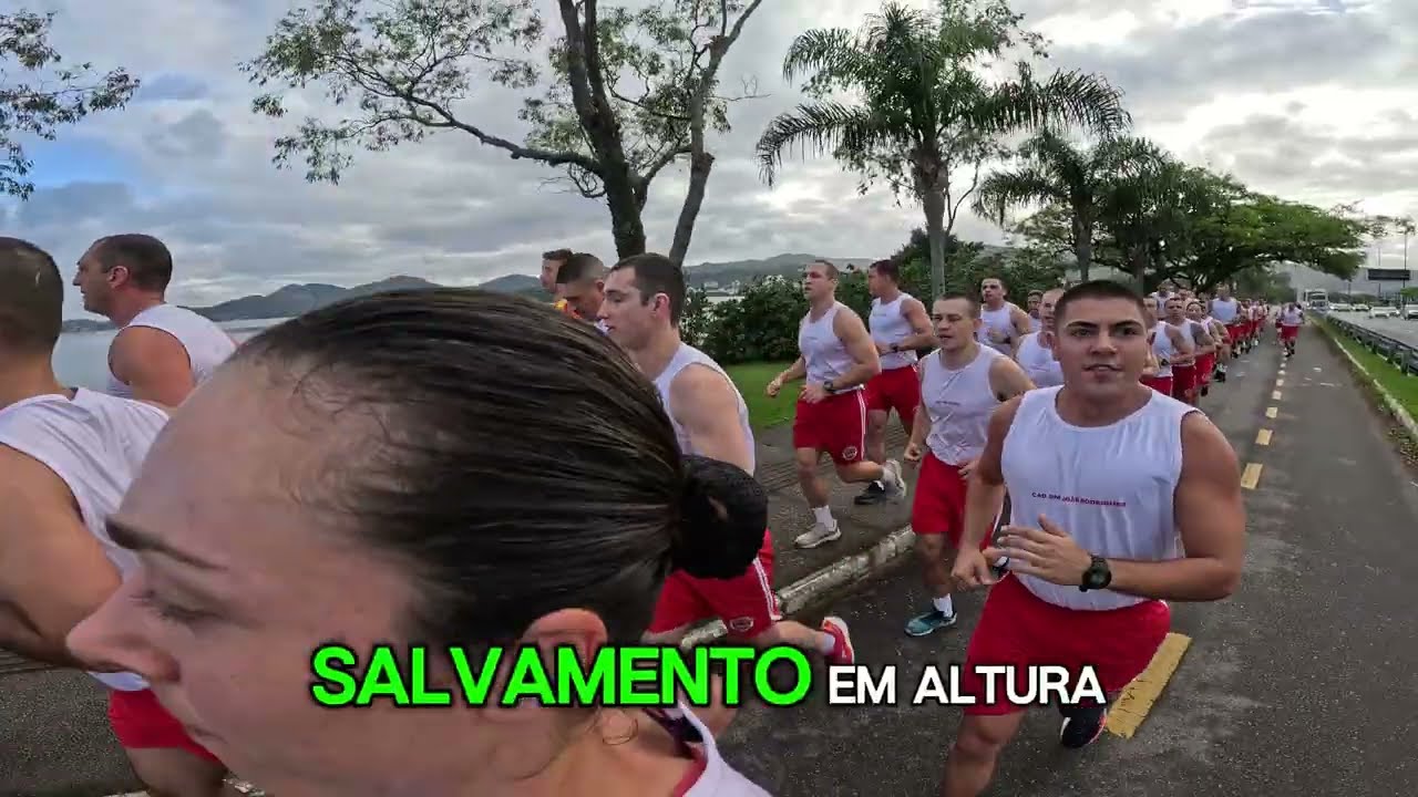 Charlie mike bombeiro militar -1.  Padrão do Pelotão 2.  Ei Você  3.  Se Bolas de Fogo