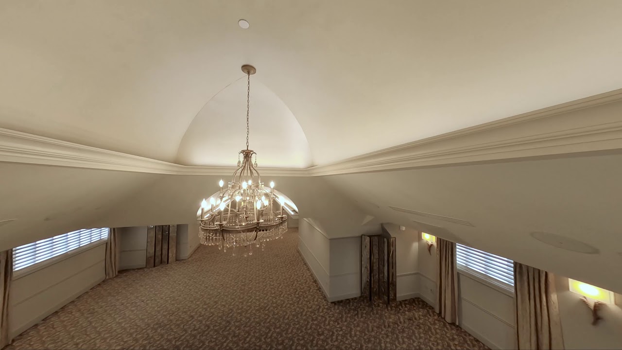 Indoor Drone Tour – Barrington's White House