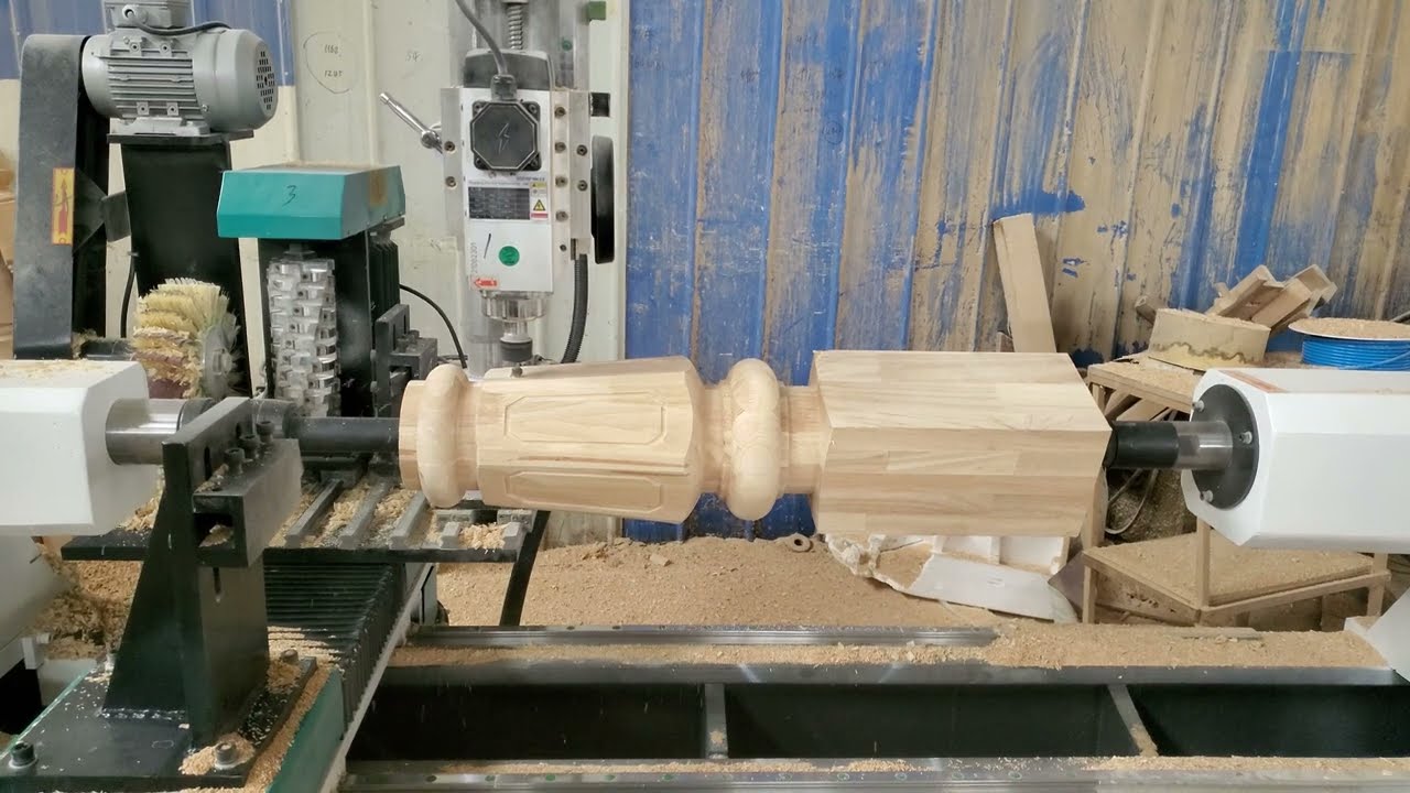 Multifunctional Automatic CNC Lathe Machine for Custom Woodworking with 4 Different Tools & Blades
