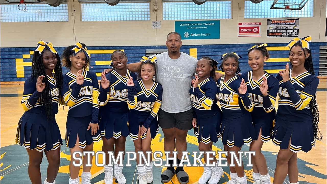 EAST MECK CHEERLEADERS GO FULL OUT ON MEDIA DAY!