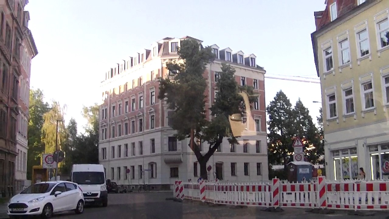 73 Hauptbahnhof  - Sommerfeld über Baalsdorf (Bus, Leipziger Verkehrsbetriebe)