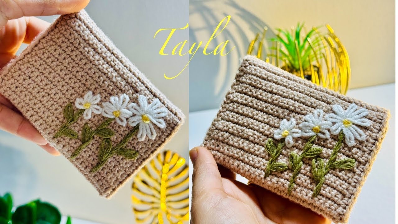 Crochet wallet embroidered with rosesVOCÊ VAI AMAR essa Carteira de Crochet Perfeita Lucrativa