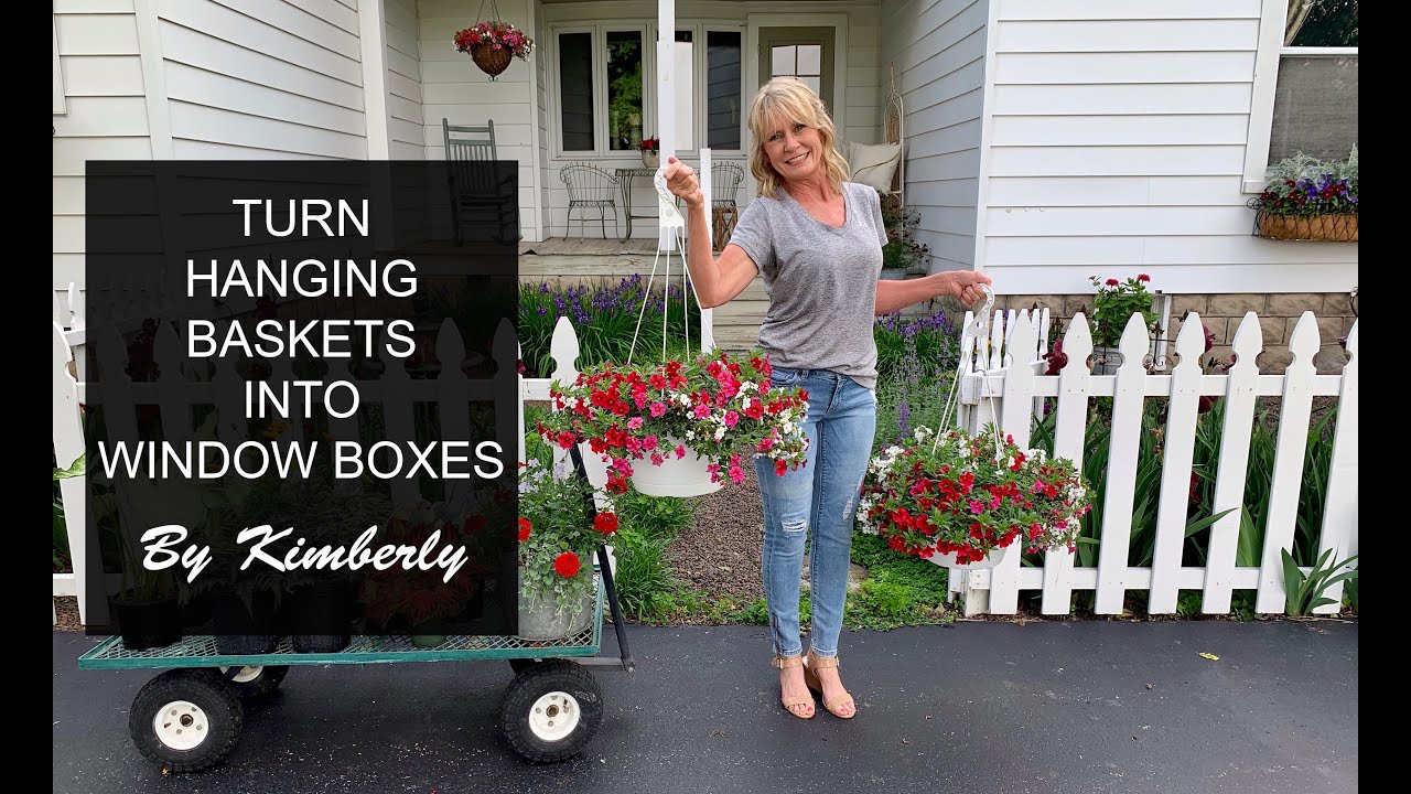 Turn these hanging baskets into window boxes! Beautiful window box // Smiths Country Gardens