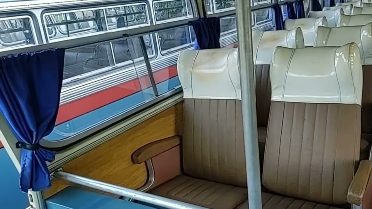 &Ocirc;nibus Mercedes-Benz O-321