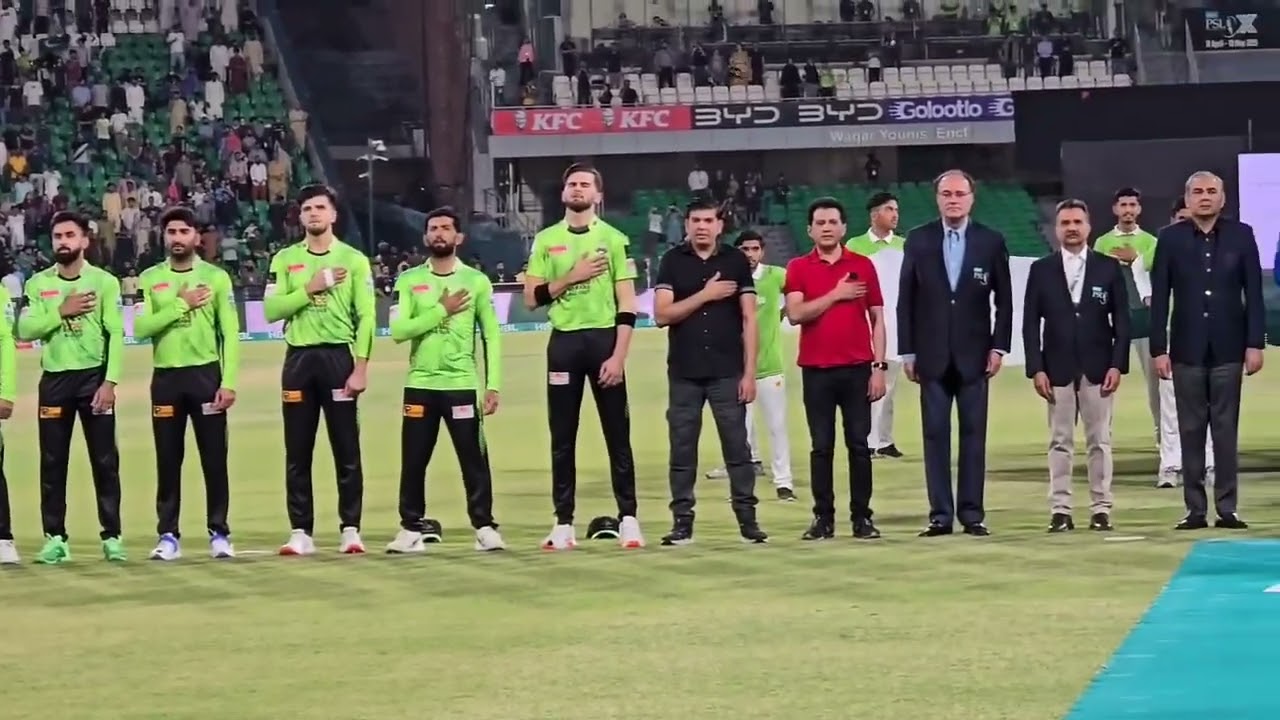 PSL 10 Final | Lahore Qalandars vs Quetta Gladiators | National Anthem & Pakistan Zindabad Chants