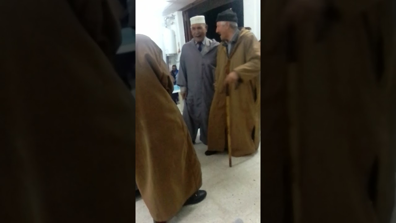 الرحابة المائدة عند لافامي بن عبد السلام حاضرة دائما في اعراس سدراتة