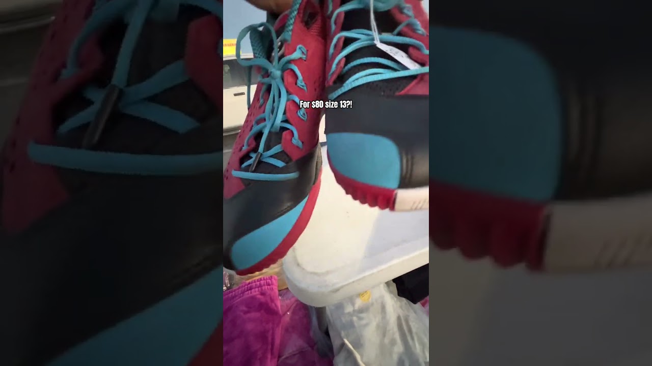 LIVE FLEA MARKET FINDS: THEY WERE SELLING JORDANS FOR TAX!!! *MUST WATCH* #shorts