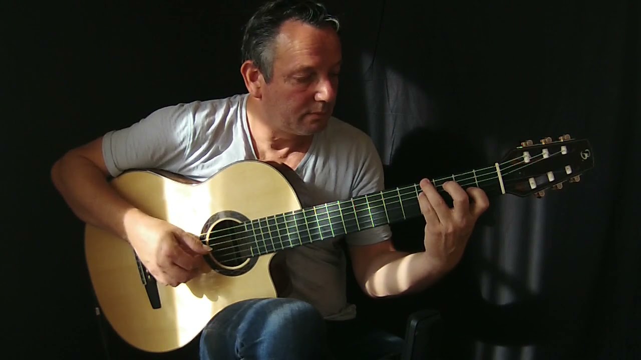 Looking up (M. Petrucciani) (arr. E Gombart)
