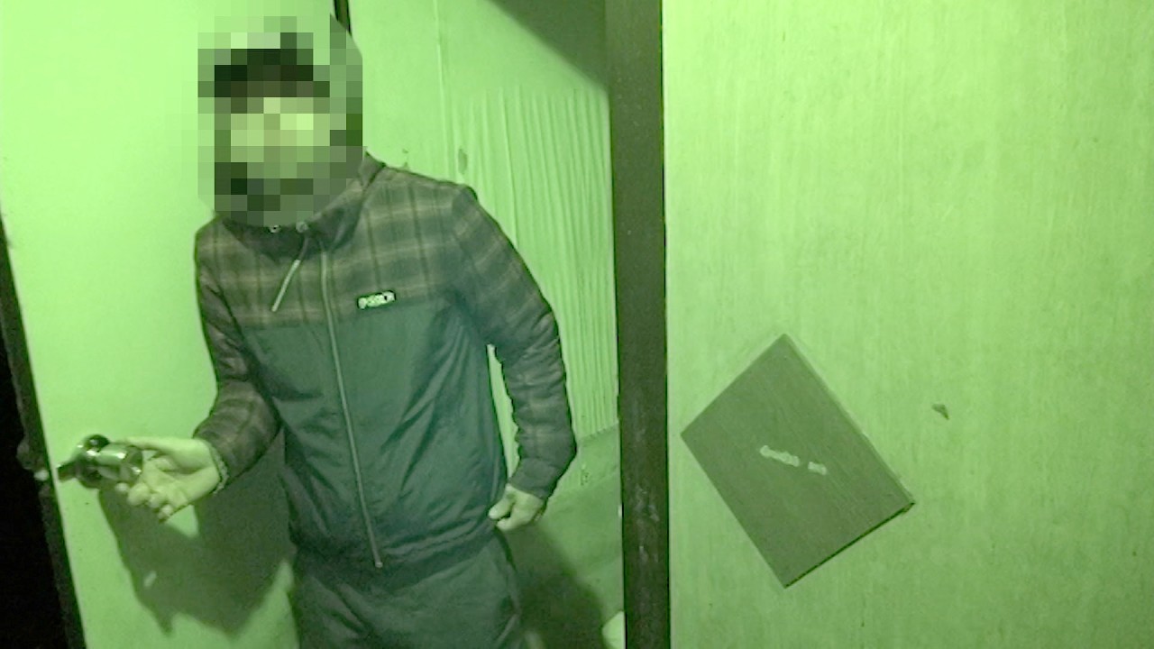 【心霊映像】驚かすつもりが凍りついた！夜のキャンプで“人じゃない何か”に遭遇する瞬間…【心霊闇動画44】