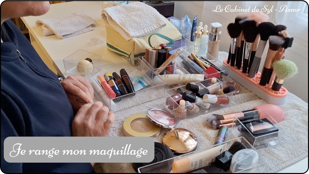 ASMR FR - AVENT 2024  - 3 Je range mon maquillage (chuchotement)